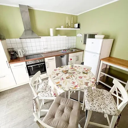 Feriengut Gaarz - 30 Hébergement de vacances *